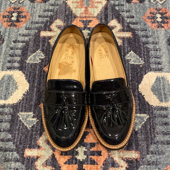 Naturalizer Platform Loafer - Picture 1 of 4